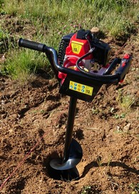 Einmann Benzin Erdbohrer